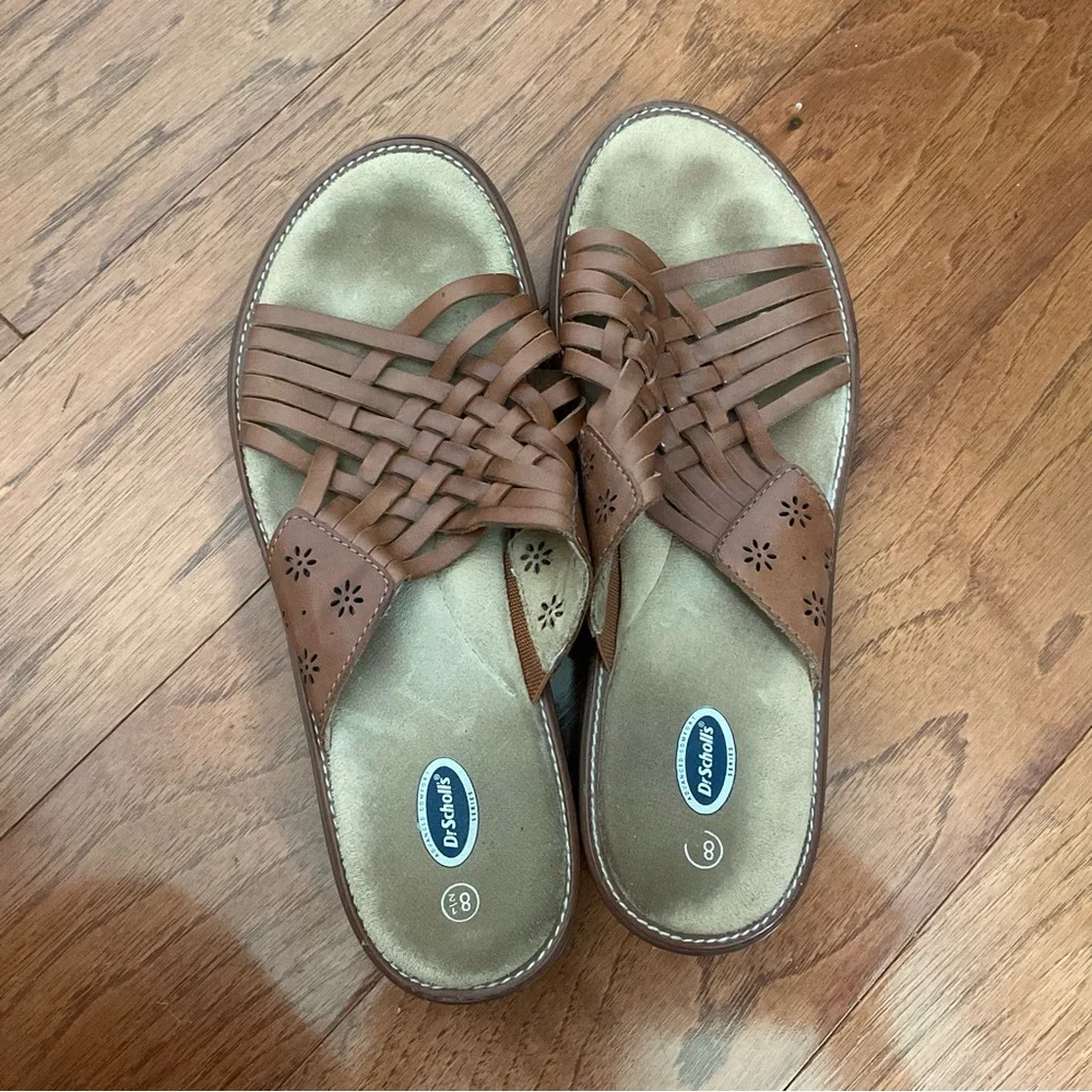 Dr Scholls Tan Woven Sandal With Lasercut Flower Details Size 8.5 Spring Comfort